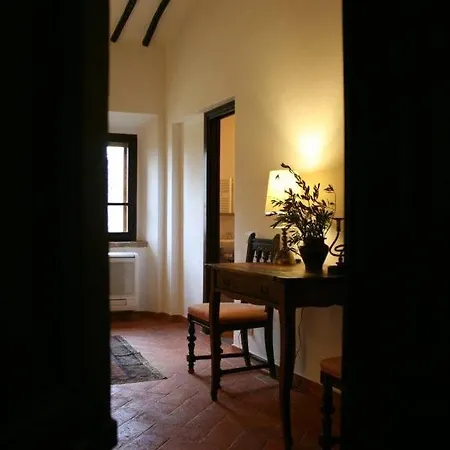 Historic Farmhouse On Organic Wine Estate With Tennis And Pool * I Pieracci