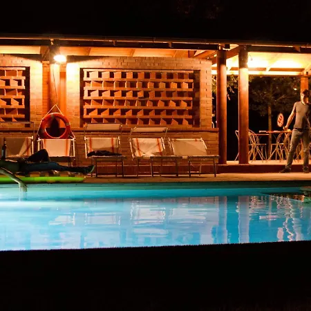 Historic Farmhouse On Organic Wine Estate With Tennis And Pool * I Pieracci