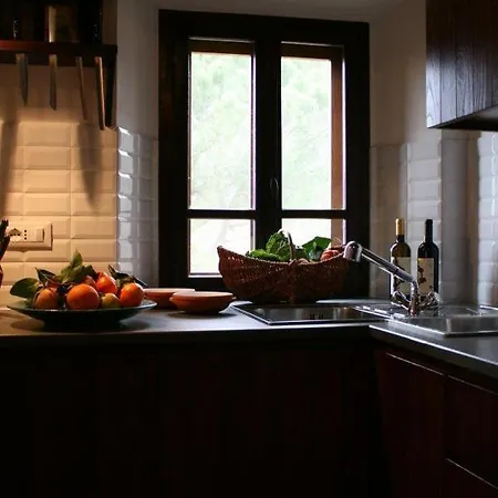 Historic Farmhouse On Organic Wine Estate With Tennis And Pool Villa I Pieracci